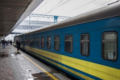 
Укрзализныця запустила новые рейсы через Чоп: список
