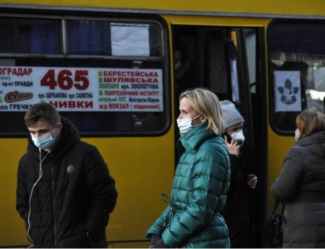 
В Киеве отменяют жесткий карантин
