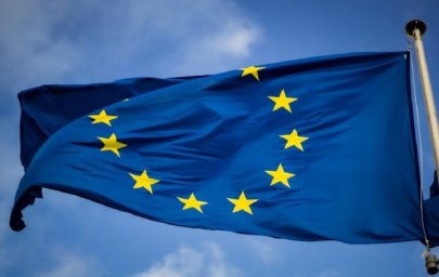 
Украинцам не будут отменять регистрацию в ЕС при возвращении домой надолго: детали
