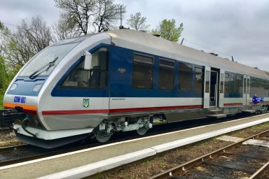 УЗ ускоряет два поезда между Украиной и Польшей и меняет график