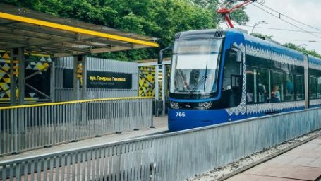 В Киеве запустили скоростной трамвай на Борщаговской линии