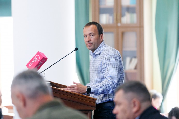 У Києві проводять комплексну реконструкцію теплових мереж на 13 найбільш критичних ділянках – Петро Пантелеєв