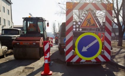 In Kyiv, traffic on the Dnieper descent was limited: how long will the repairs last?