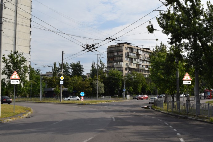 Інноваційний світлофор з доступним середовищем з’явився на проспекті Лісовому