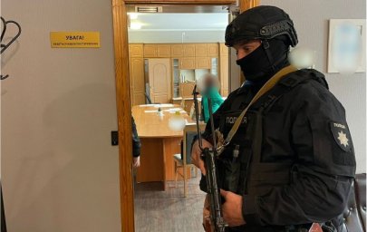 В КГГА разоблачили коррупционную схему: чиновнице грозит до 10 лет за решеткой