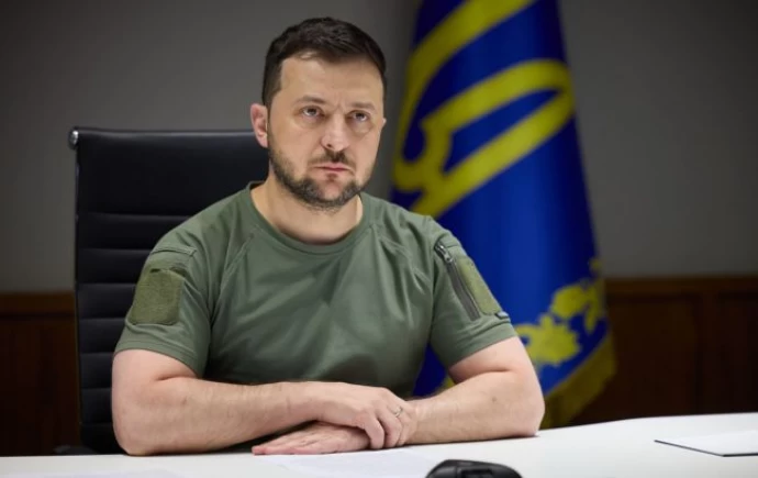 Зеленский уволил четырех глав районных администраций Киева