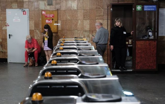 Two more metro stations will be closed for repairs in Kyiv