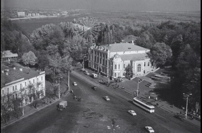 Киев. "Чертовое колесо" (В.Фалин)