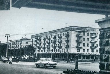 Повітрофлотський шляхопровід і вхід до міста: Київ початку 1970-х